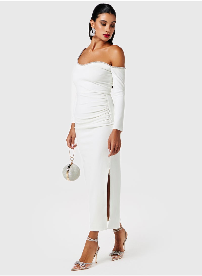 Threadz by Ajooni - Asymmetric Embellished Neck Slit Dress - Image 1