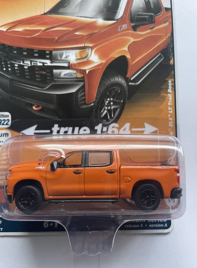 Auto World 2020 Chevrolet Silverado Z71 LT Trail Boss,Replica,AWSP089A - Image 2