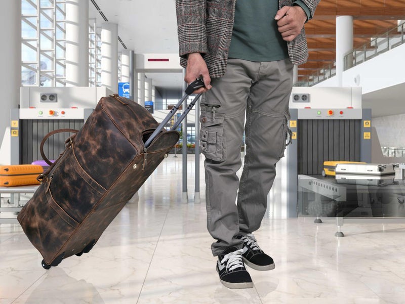 cuero حقيبة دفل جلدية للرجال للسفر في عطلة نهاية الأسبوع 24 بوصة مع حزام كتف لحملها على متن الطائرة هدايا رائعة له من كوريوا - Image 3