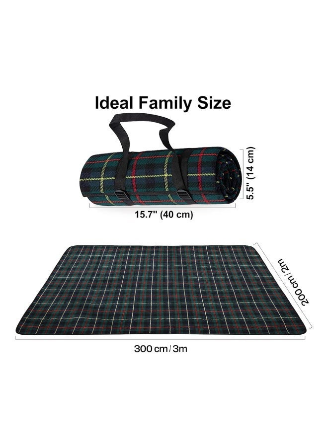 Outdoor Camping Picnic Mat 2x3m - Foldable waterproof Mat 200 x 300 cm (Green) - Image 5