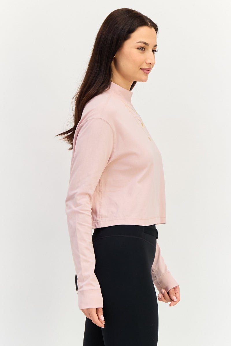 Nike تي شيرت نسائي فضفاض بأكمام طويلة للخارج، وردي - Image 2