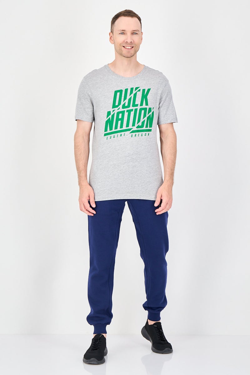 Fanatics Men Sportswear Fit Short Sleeve Eugene Oregon Basketball T-Shirt, Grey - Image 4