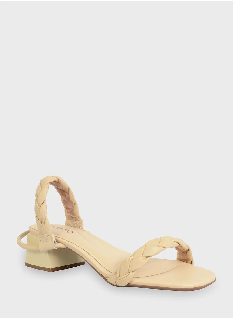 Beira Rio Mariaa Ankle Strap Mid Heel Sandal