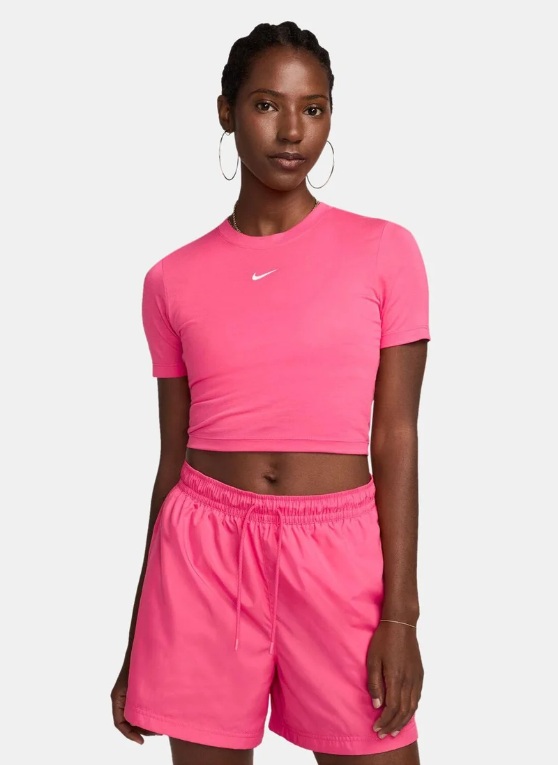 Nike Women's Sportswear Essential Cropped T-Shirt