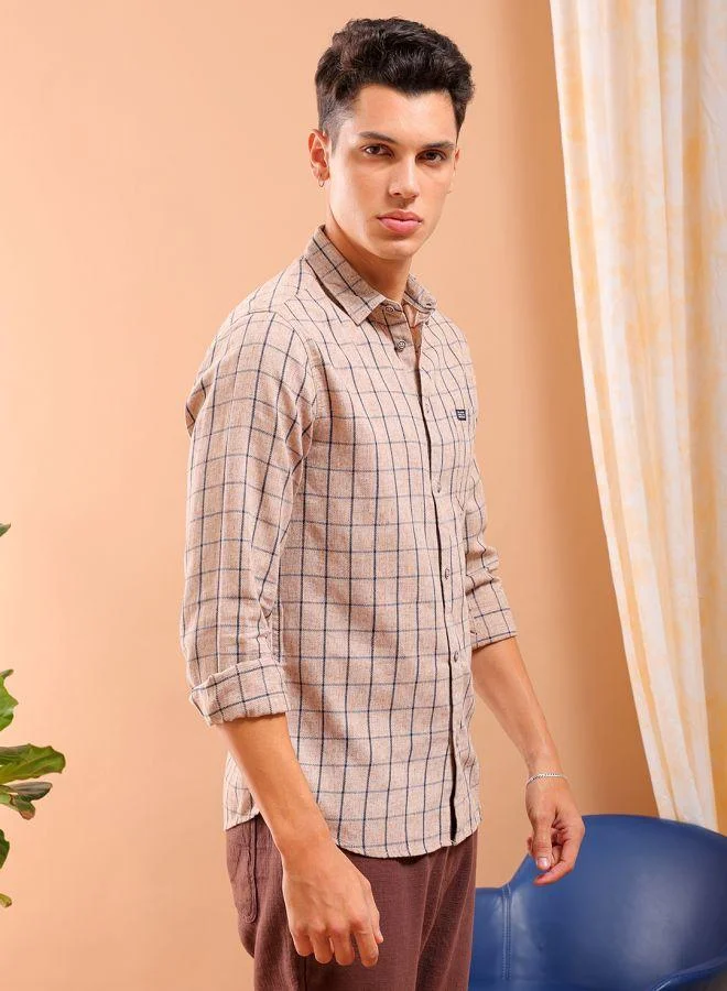 شركة المرآب الهندية Men Slim Fit Checkered Full Sleeves Cutaway Collar Casual Shirt