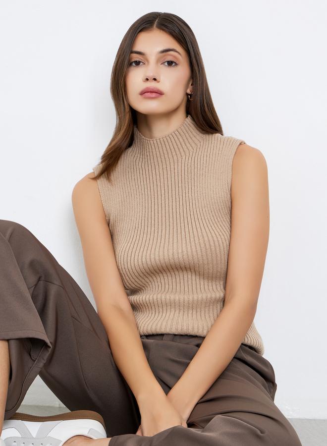 تايك تو كنزة بتفاصيل مُضلعة - Image 2