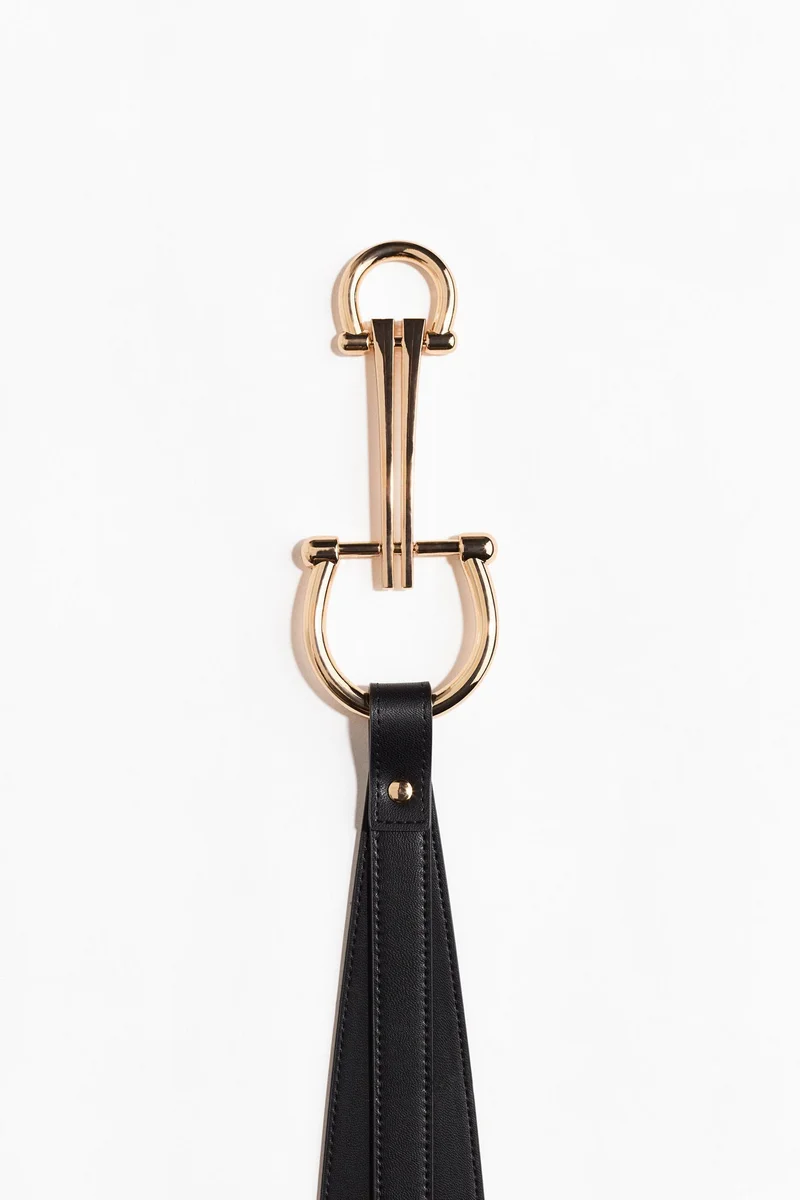 اتش اند ام حزام خصر