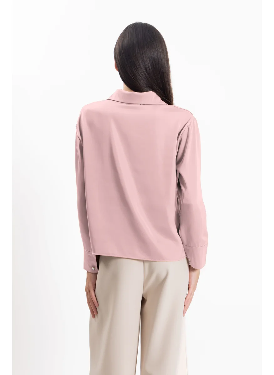 SHAPES SATIN SHIRT WITH NECKLACE
