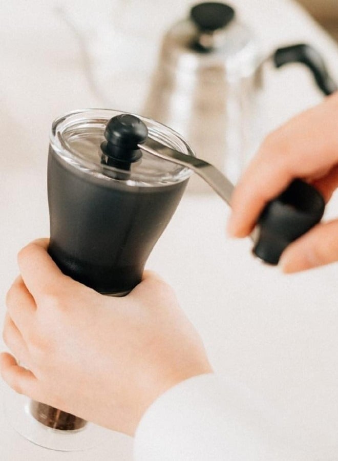 هاريو مطحنة قهوة يدوية سيراميك “ميني-سليم بلس” – سعة 24 جم، شفرات مخروطية - Image 3