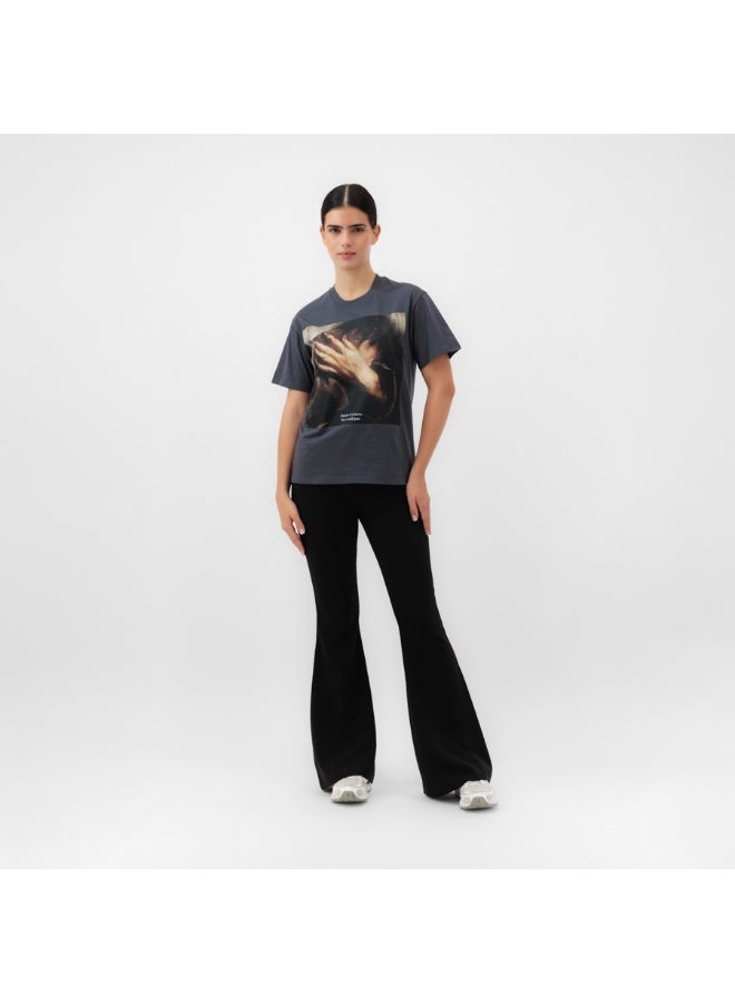 Tolou Unisex Graphic Print 'I know it's heavy, but it will pass' T-Shirt - Image 2