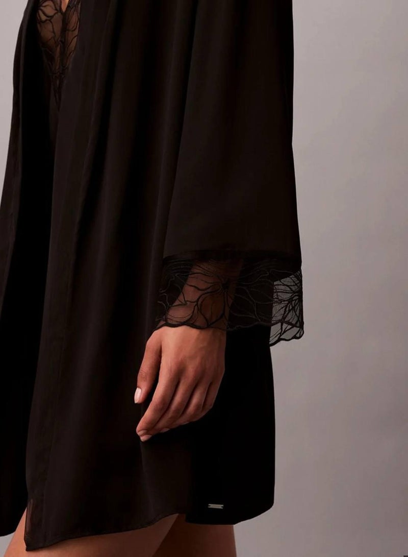 كالفن كلاين رداء حمام من الساتان الحريري - كلفن كلاين بلاك - Image 5