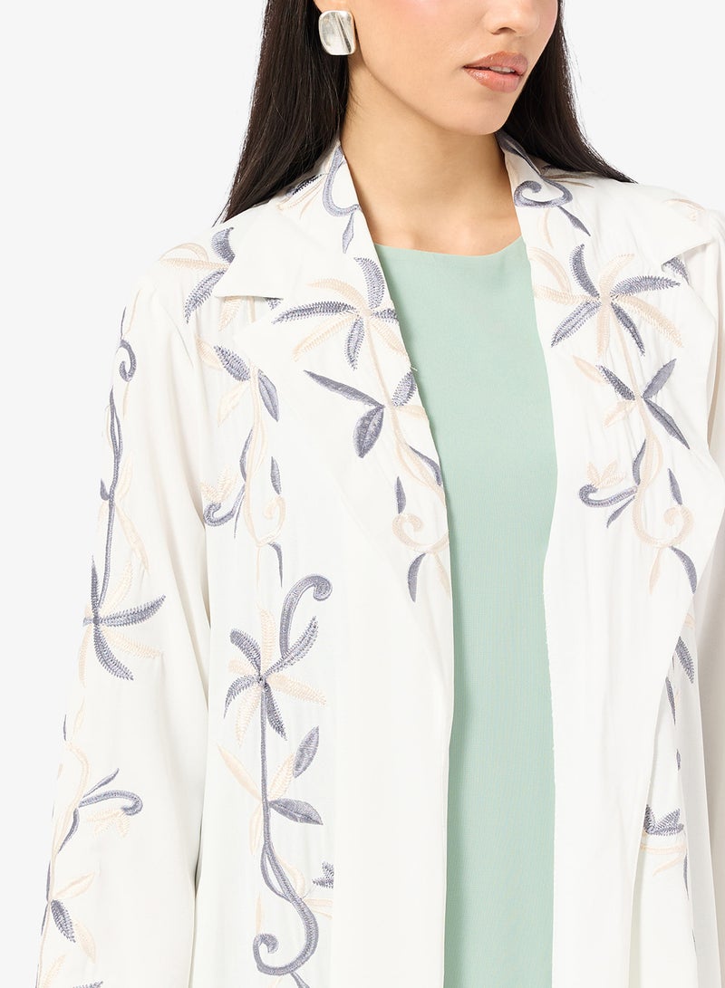 Khizana Printed Abaya - Image 3