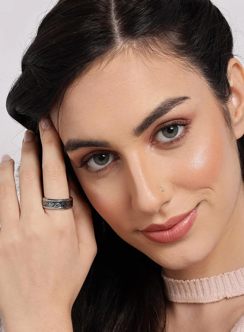 SOHI Black Designer Band Artificial Finger Ring Jewellery