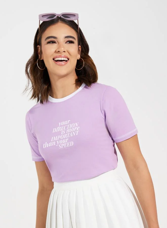 Styli Contrast Stitch Slogan Print Fitted T-Shirt