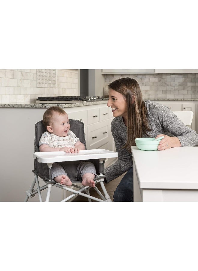 Regalo كرسي عالٍ محمول من ريجالو للسفر، قابل للطي، داخلي وخارجي، مجموعة إضافية، تشمل حقيبة سفر وصينية مع حامل كوب، رمادي - Image 3