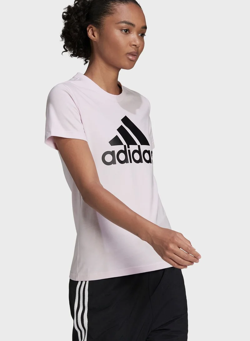 adidas تيشيرت بشعار الماركة