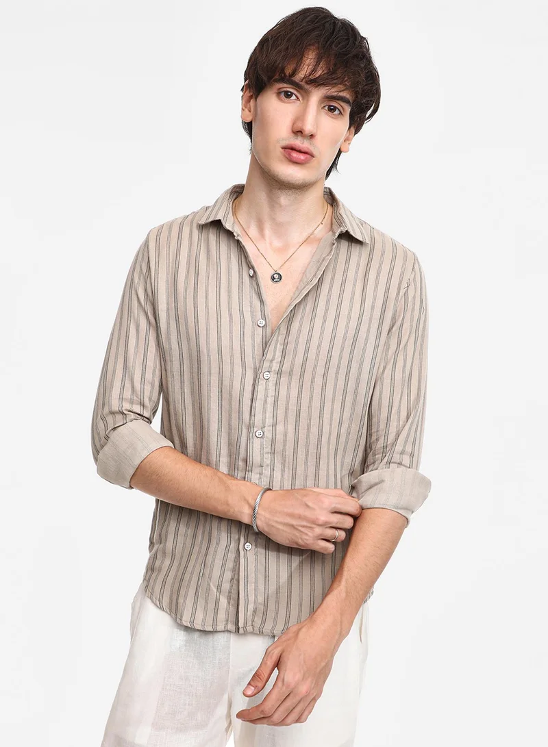 Campus Sutra Men's Khaki Brown Halo-Striped Shirt For Casual Wear | Spread Collar | Long Sleeve | Button Closure | Shirt Crafted With Comfort Fit For Everyday Wear