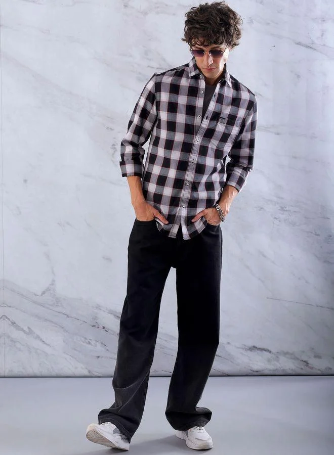 شركة المرآب الهندية Men Slim Fit Checkered Full Sleeves Cutaway Collar Casual Shirt