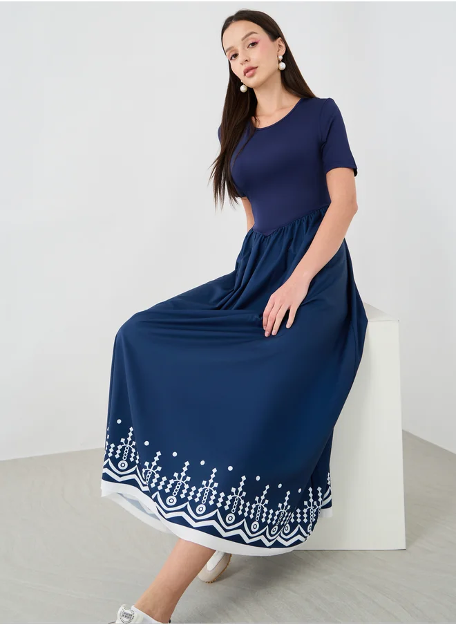 ستايلي Floral Print Round Neck A-Line Maxi Dress
