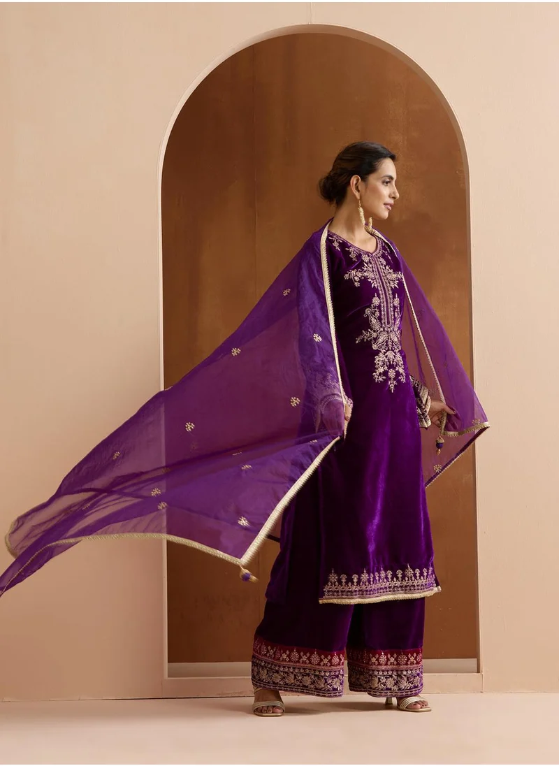 آي شين Women's Purple Velvet Embroidered Tunic Full Length Palazzo Straight Fit Kurta Set
