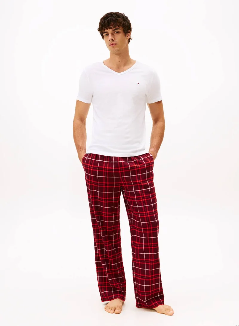 TOMMY HILFIGER 3-Pack Signature V-Neck Lounge T-Shirts.