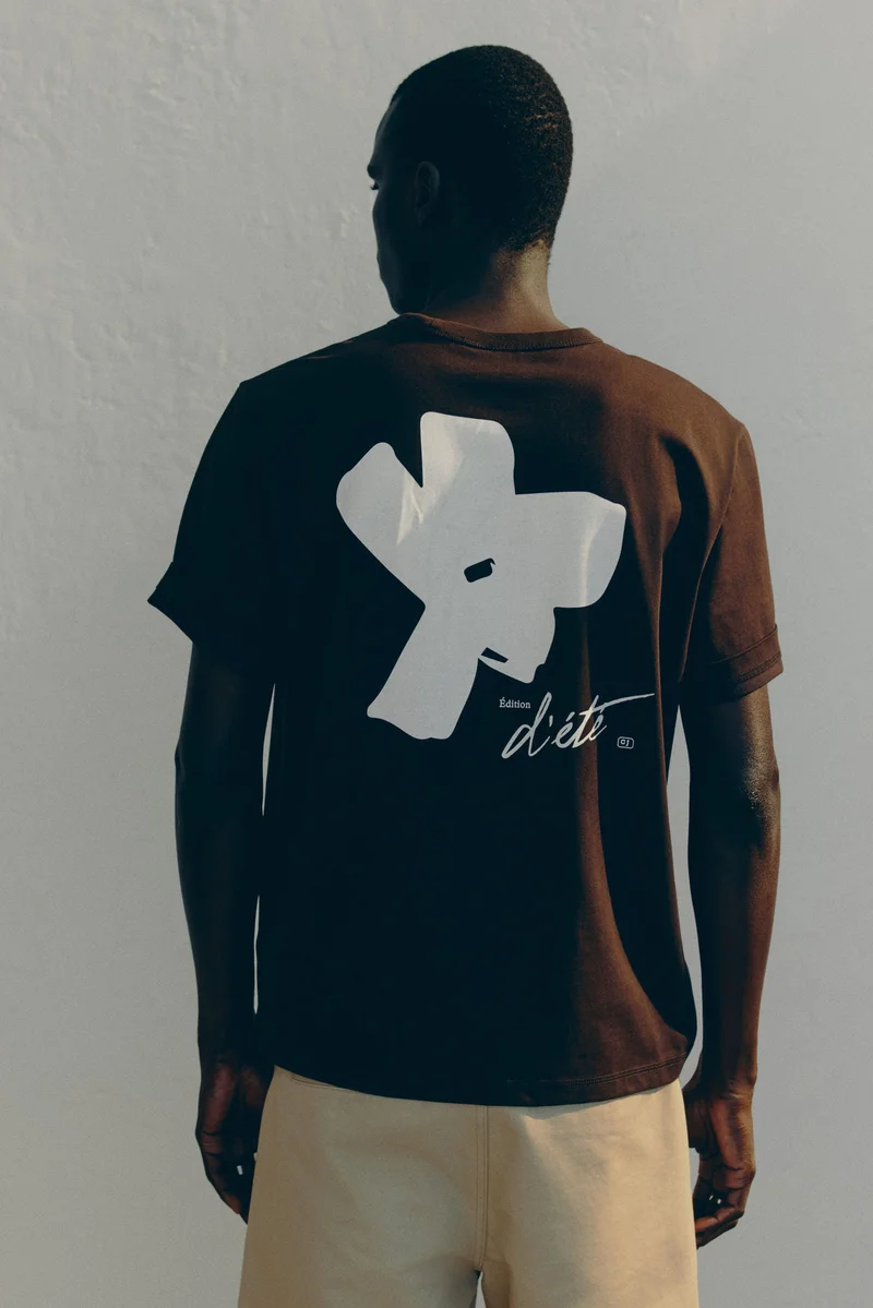 اتش اند ام تي-شيرت بقصّة عادية من نسيج كول ماكس