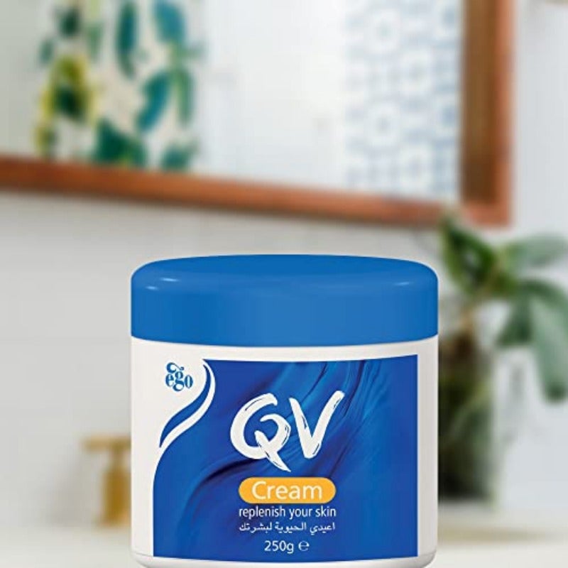 كريم QV مع الجليسرين - عبوة 250 جرام ترطيب لمدة 24 ساعة مثالي للبشرة الجافة مثل الإكزيما والصدفية والتهاب الجلد - Image 5