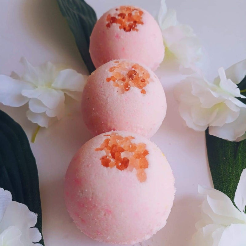 Aaranyam Bath Bombs for Bath Tub Pack of 3 Fizzy Aromatic Bath Bombs with Lavender Buds Pink Salt Epsom Salt Dead Sea Salt Free from SLS 75g Each Perfect Bath Gift - Image 4