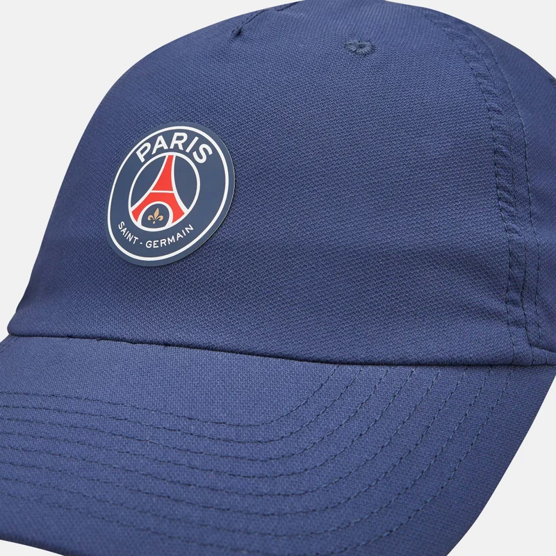 Nike Men's Paris Saint-Germain F.C. Unstructured Cap