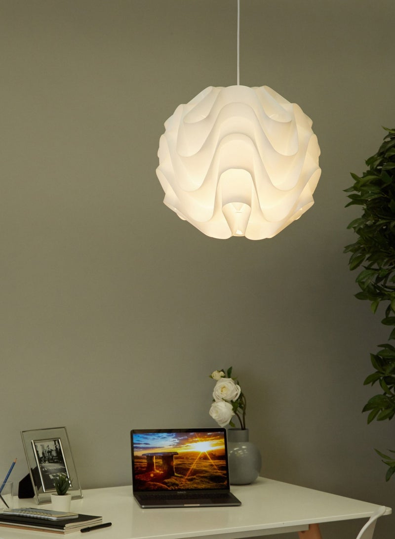 Corrugated polypropylene ball pendant lamp - Image 1