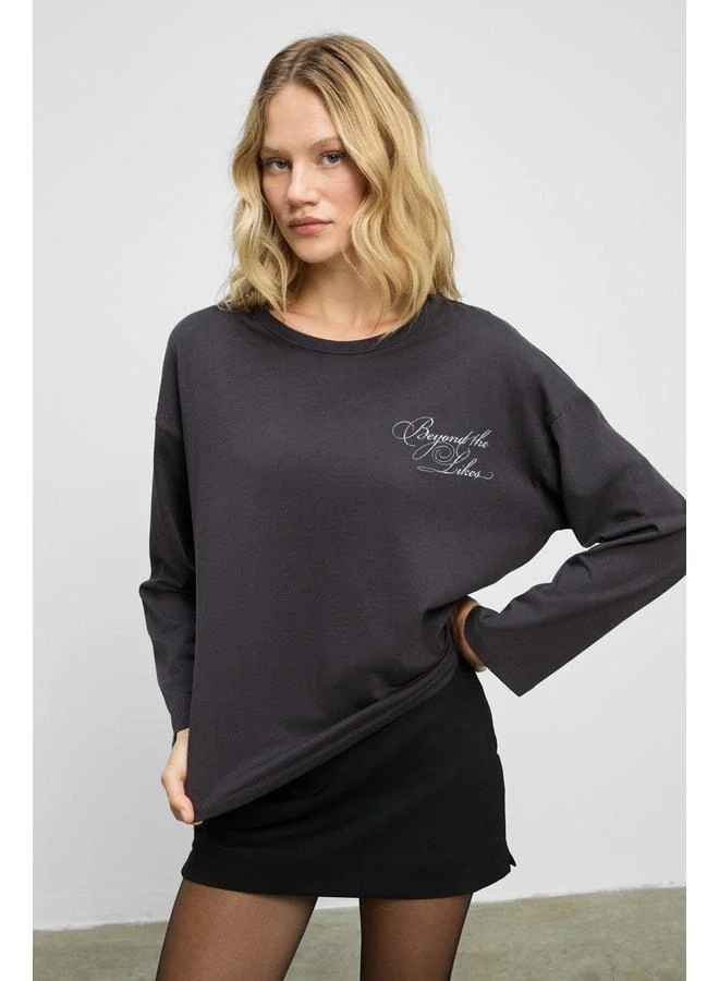 Grimelange DAZULU Women's Soft Fabric Printed Long Sleeve Anthracite T-Shirt.