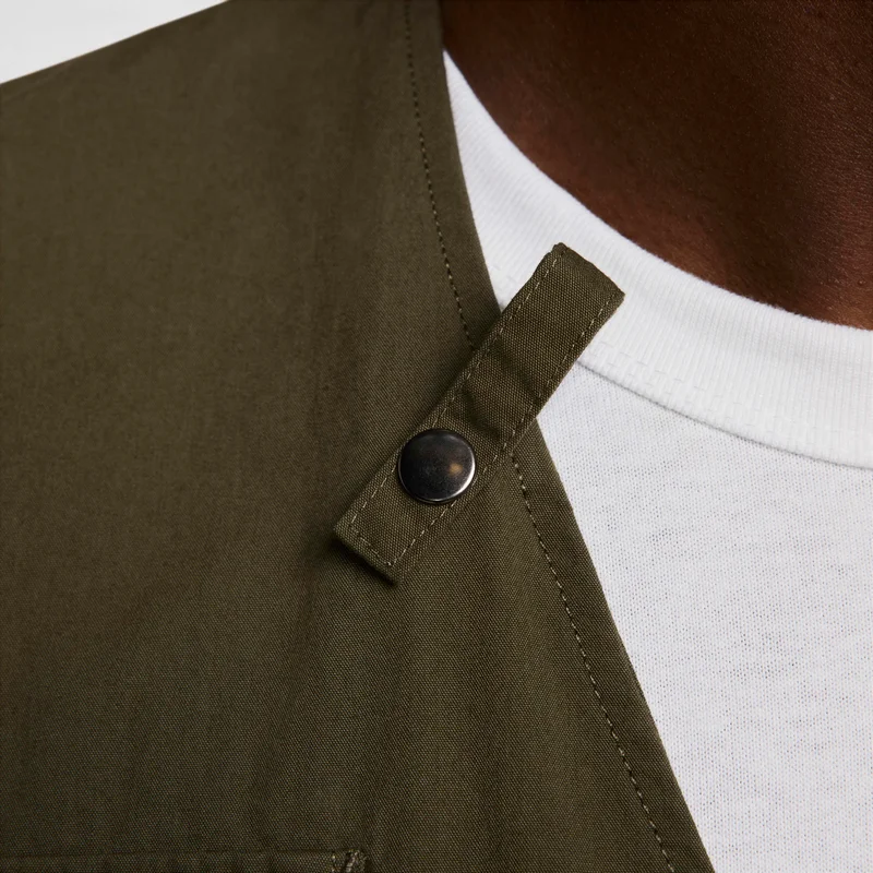 Nike Green Men's Life Utility Gilet for Men | Best Price UAE