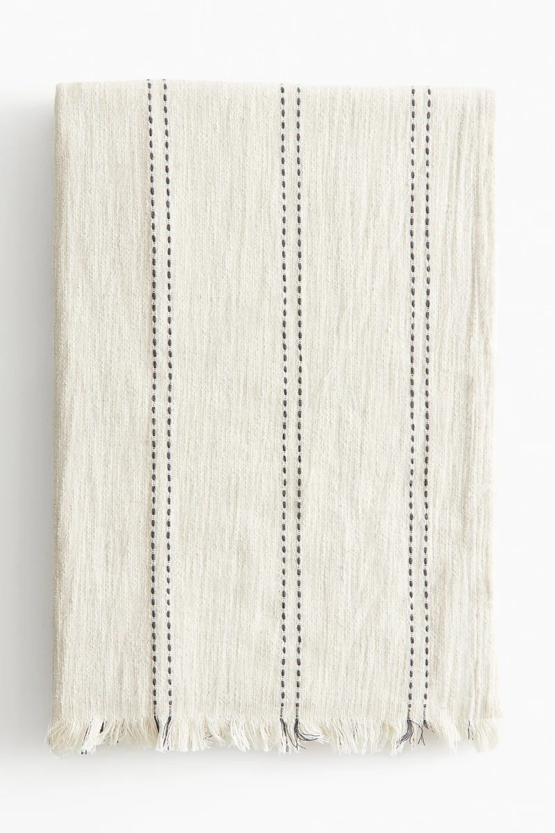 H&M Fringed bedspread