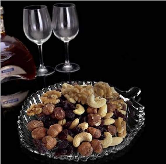 GRETZOMALL GRETZOMALL Leaf Shape Glass Tray Decorative Serving Plate for Dining Table Transparent Crystal Glass Plate for Dry Fruits Snacks Sweets Chocolate Pack of 1 - Image 3