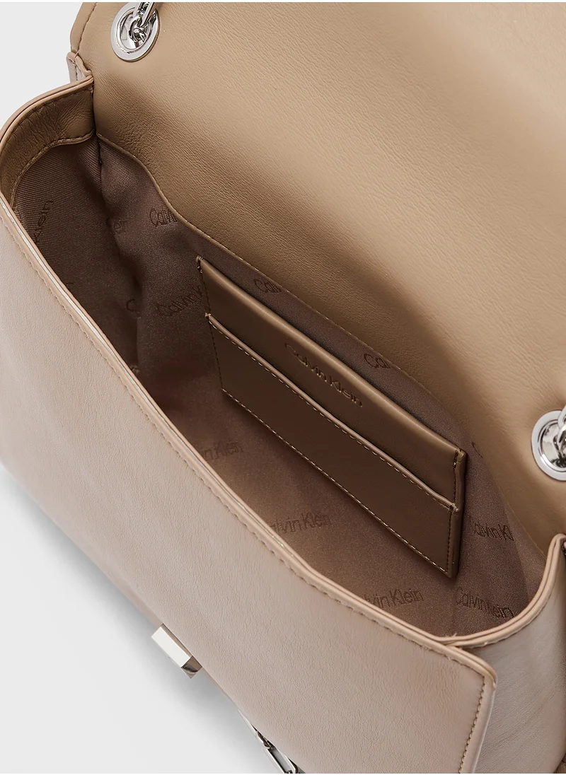 CALVIN KLEIN Line Quilt Crossbody