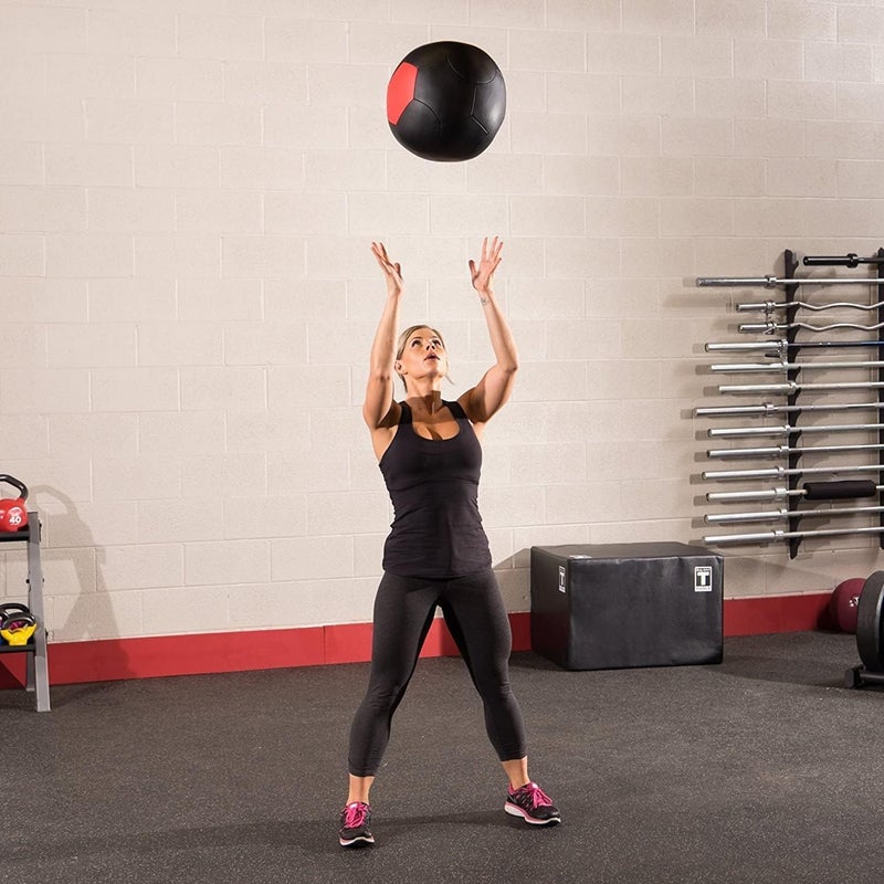 Body Solid Tools (BSTSMB) Soft Shell Medicine Ball – Non Bouncing Wall Balls for Strength Training, Weight Loss Workout, Core Exercise and Home Gym Fitness, Black, 6-30lbs Weight - Image 3