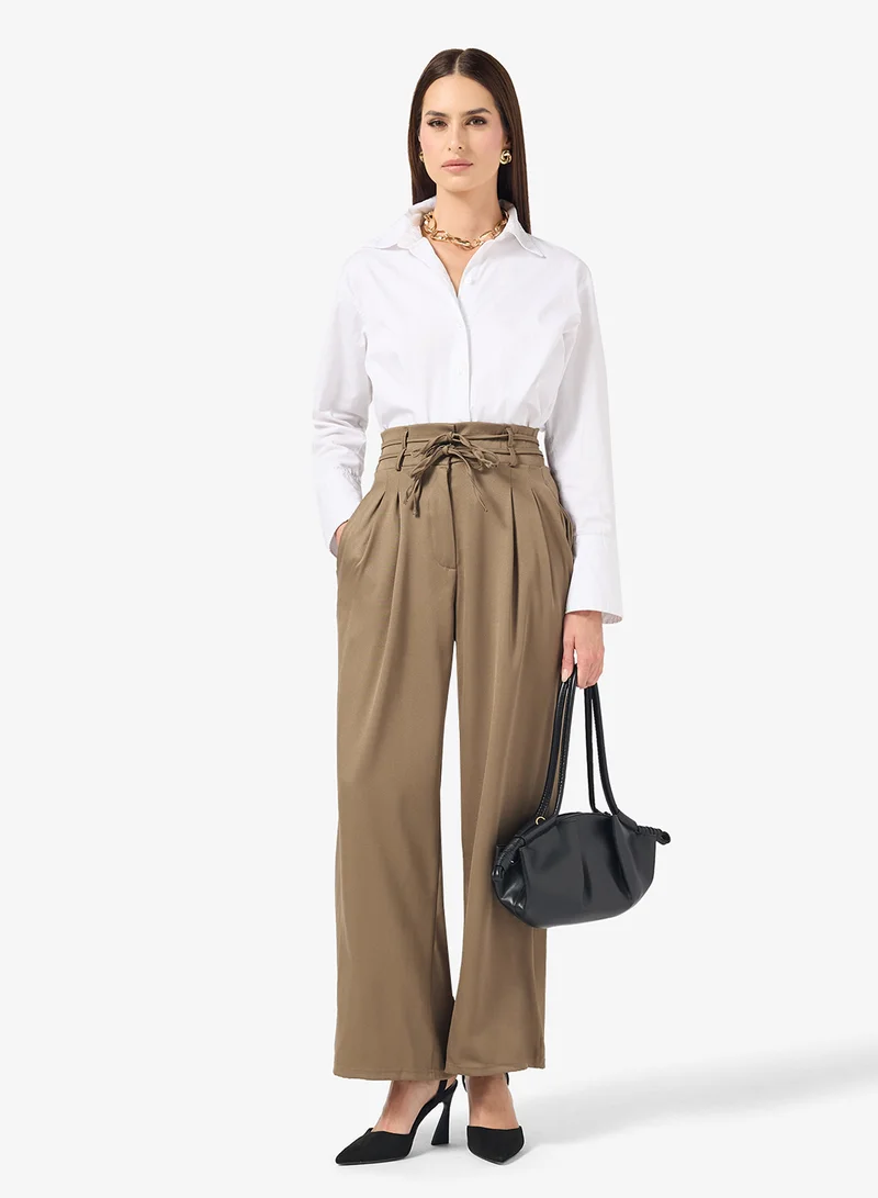 ايلا بنطلون بخصر عالٍ مع رباط ذاتي