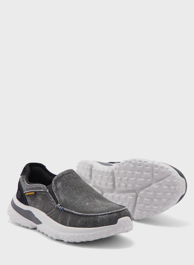 SKECHERS Solvano