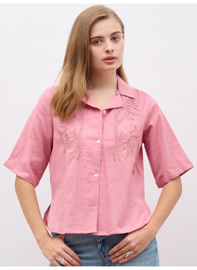 Styli Styli Schiffli Notch Lapel Short Sleeve Regular Fit Shirt  - Image 2