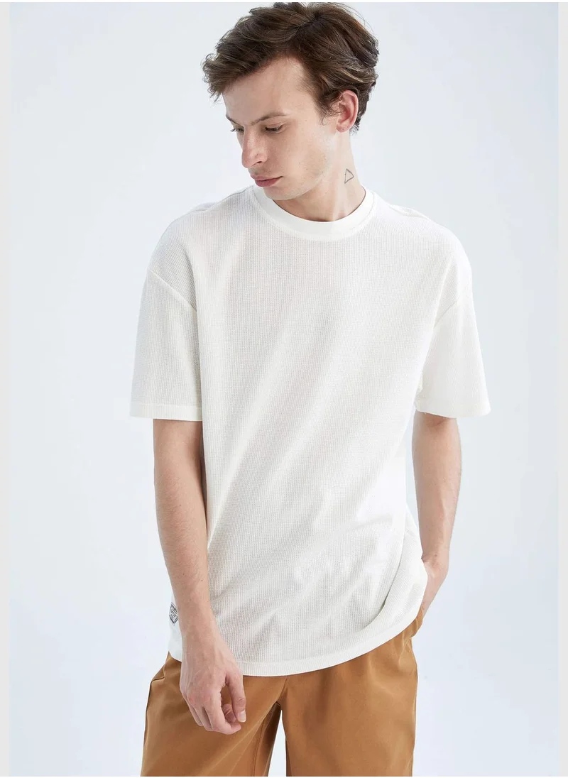 DeFacto Comfort Fit Short Sleeve T-Shirt