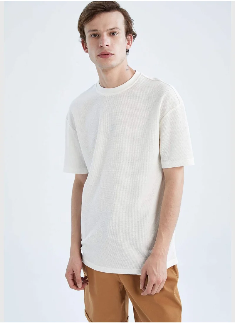 DeFacto Comfort Fit Short Sleeve T-Shirt