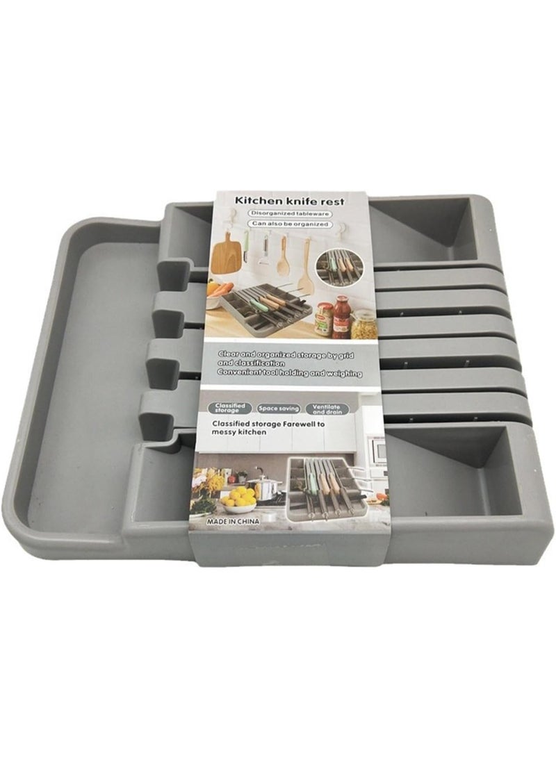 Kitchen Drawer Cutlery Organizer Tray for Knives Spoons Forks and Utensils with Classified Grid Storage, Heavy Duty Plastic Utensil Organizer with Scratch Resistant Surface and Fingerprint Resistant Finish, Space Saving Design with Ventilated Drainage Slots, Easy Fit Installation Compatible with Most Standard Kitchen Drawers for Daily Use - Image 4