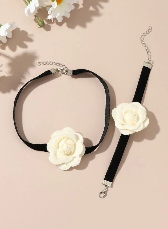 تايك تو طقم عقد شوكر وسوار بزهور - قطعتين