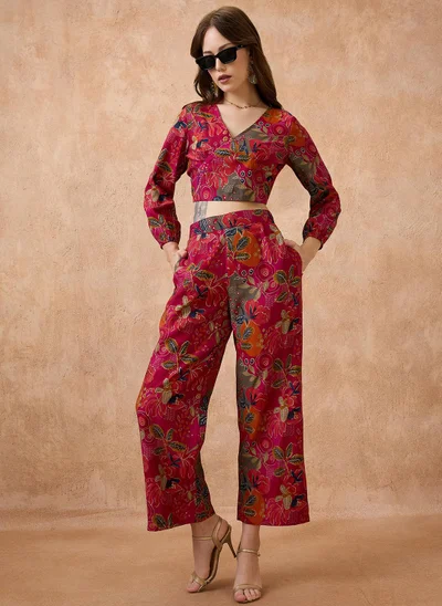 globus Globus Women V-Neck Floral Print Crop Top With Wide Leg Pants Fusion Co-Ord Set