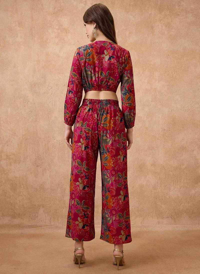 globus Globus Women V-Neck Floral Print Crop Top With Wide Leg Pants Fusion Co-Ord Set