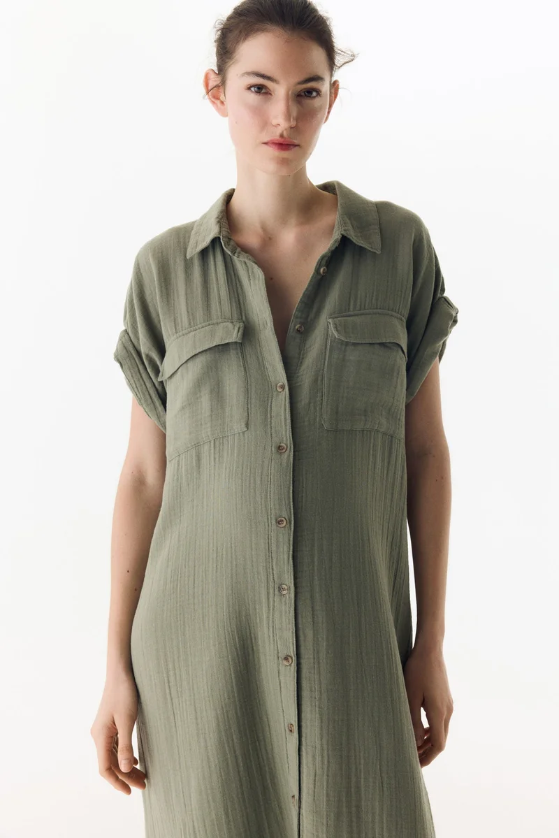 اتش اند ام فستان بقصّة قميص من الموسلين من تشكيلة ماما