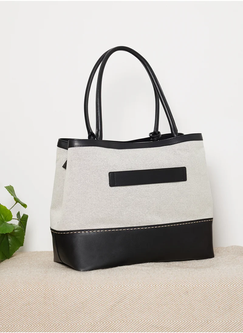 GUESS Zabry Large Travel Carryall Bag