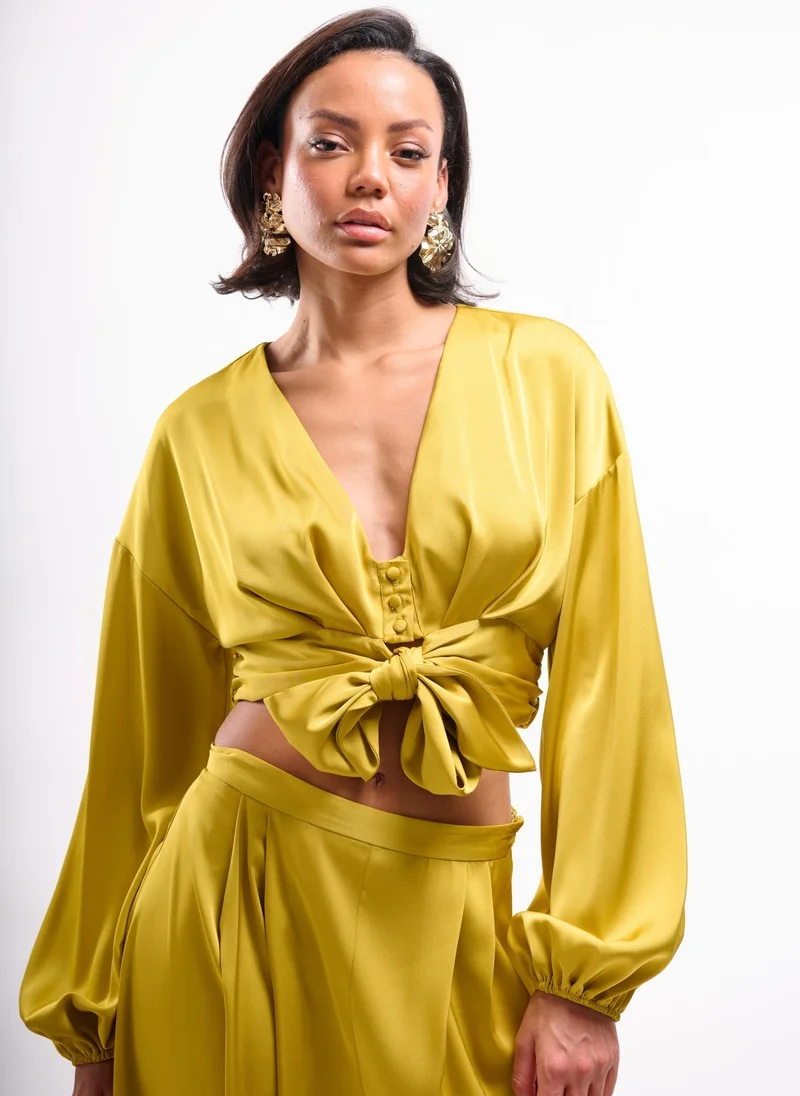 فايا طقم ساتان بلون أخضر ليموني