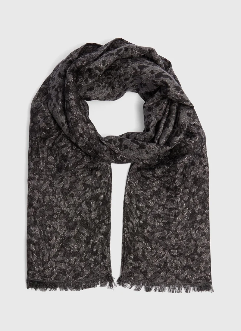 Grey Woven Jaquard Scarf