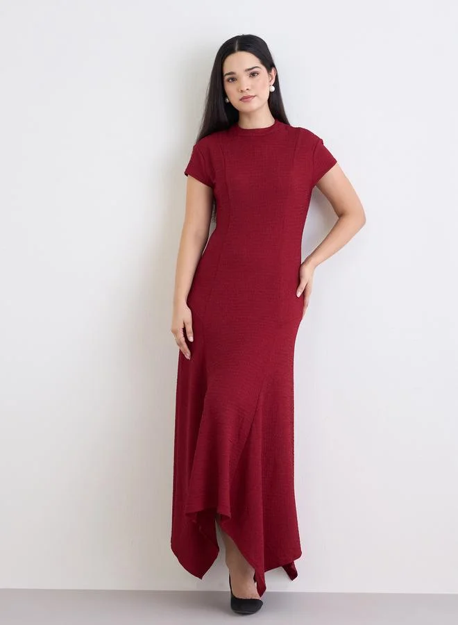 ستايلي فستان ماكسي بلون خمري بحافة غير متماثلة